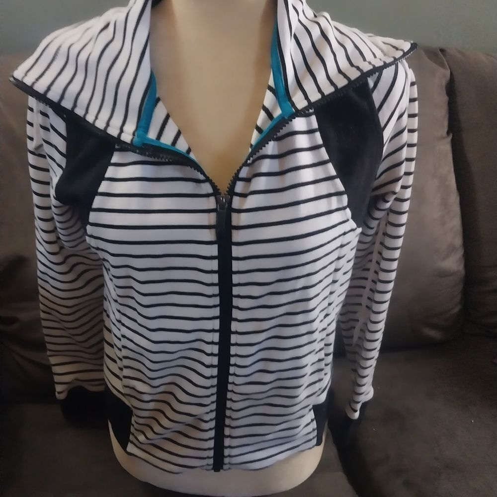 Laura Scott Black and White Lady's Petite Zip-Up Jacket with Drawstring Collar